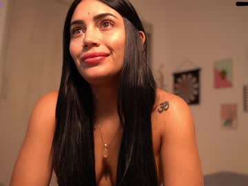 webcam girl ashlyeroberts01 image #3984529