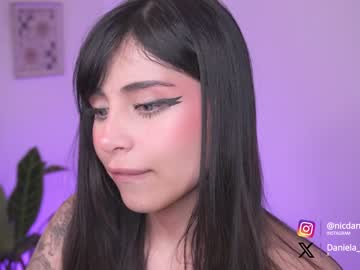 webcam girl nicdani_1 image #6706388
