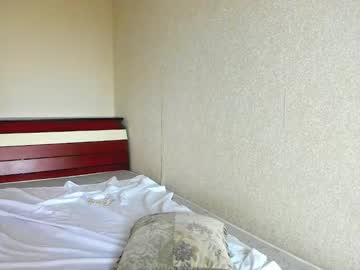 webcam girl emily_lil_dark image #3092644