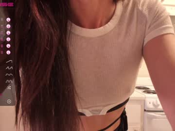 webcam girl 007movie image #2259506