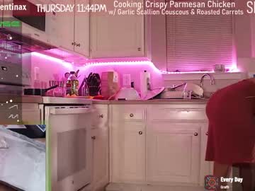 webcam girl milavalentinax image #3271519