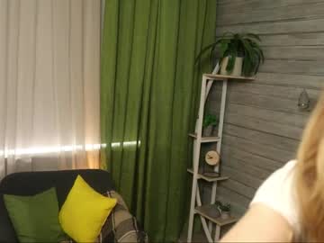 webcam girl catchy_peachy image #2183512