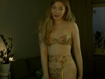 webcam girl effieup image #1710745