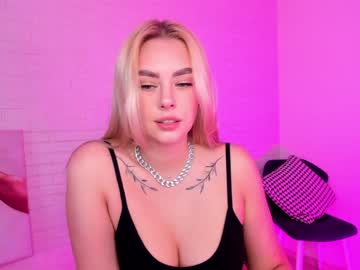 webcam girl 8a8y_nura image #1075509