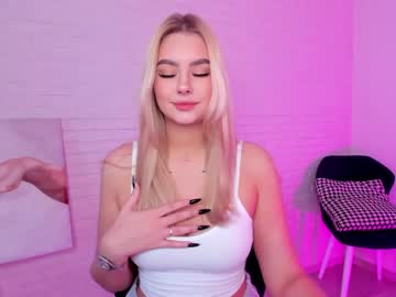 webcam girl 8a8y_nura image #1254768