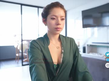 webcam girl emma_lu1 image #3566761