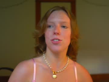 webcam girl crimsonxrapture image #2200137
