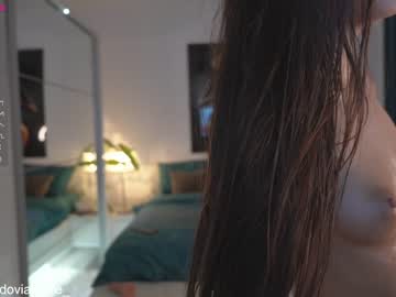 webcam girl dovia image #869874
