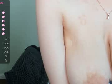 webcam girl millybloom image #5270607
