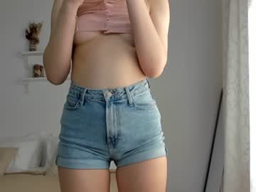 webcam girl rennatha21 image #1377725