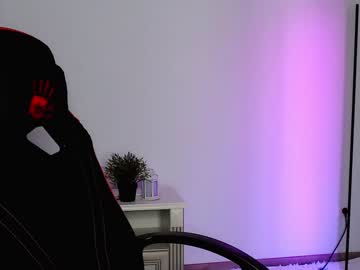 webcam girl shy_blondiee image #3763407