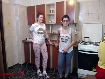 webcam couple iuliana32 image #659138