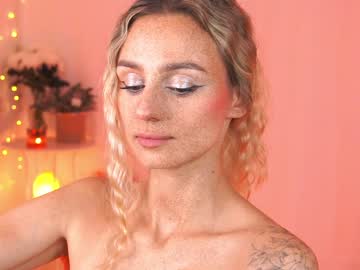 webcam girl artease image #5966934