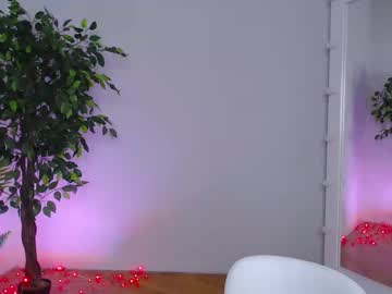 webcam girl li1lee_cherry image #2435675