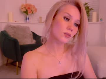 webcam girl myassistant image #3864653