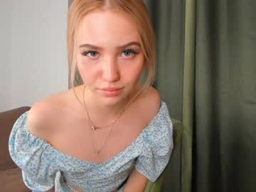 webcam girl edwinacornett image #6873575