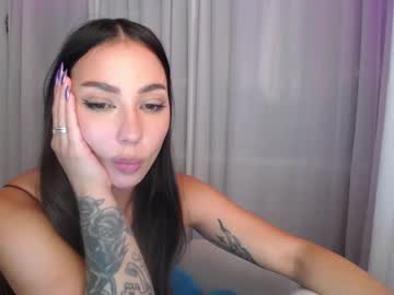 webcam girl eevie_moon image #2389493