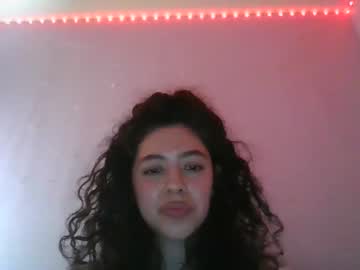 webcam girl savinajade image #3344386
