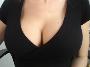 webcam girl eat_mee_out image #1607574