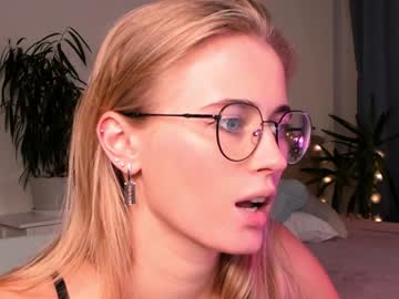 webcam girl linellali image #2722380