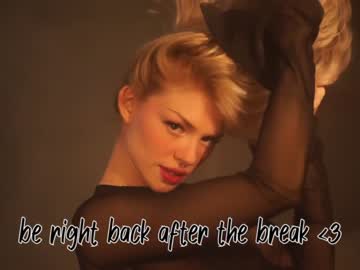 webcam girl bunnylia__ image #4802340
