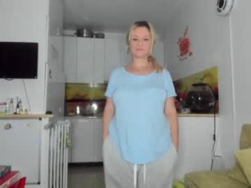 webcam girl kiradivine image #3103916
