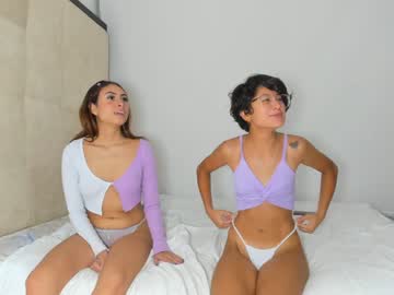webcam couple wetgirlsroom image #5330849