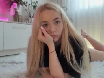 webcam girl meryfoxxx image #4124293