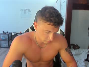 webcam man cowsgomoo101 image #1985903