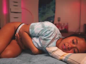 webcam girl seranasenpai image #399156