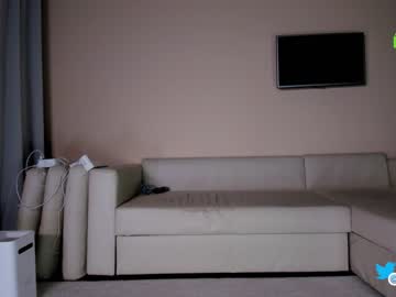 webcam girl hollyextra image #4241139