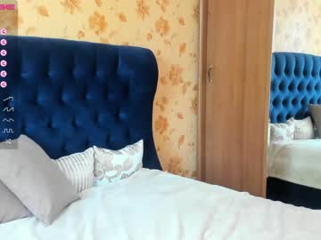 webcam girl shyy_lallyy image #2068425
