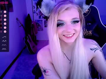 webcam girl _b_a_n_s_h_e_e_ image #4371645