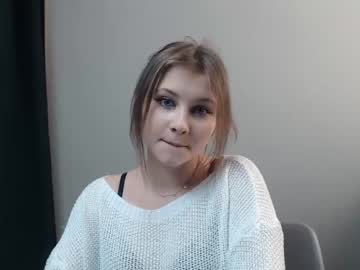 webcam girl relax_nina image #193179