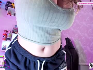 webcam girl yesikasaenz image #4988046