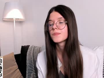 webcam girl hellogentlemana image #6338729