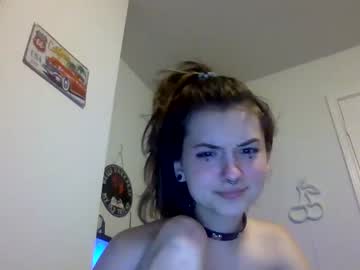 webcam girl littlefoot2002 image #5261186