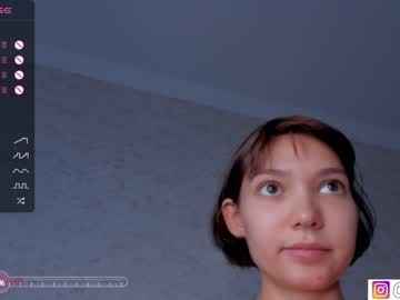 webcam girl bzzzme image #5348669