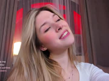 webcam girl milablush image #3438539
