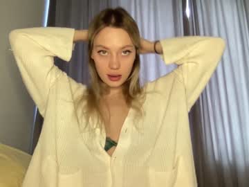 webcam girl angel_from_sky image #1587391
