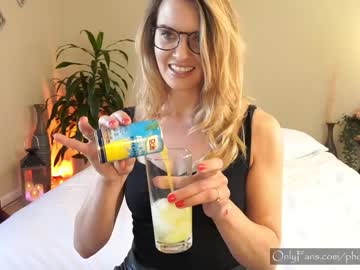 webcam girl phoenix_taylor image #5776307
