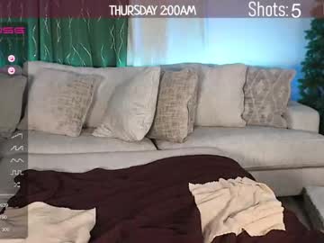 webcam girl milavalentinax image #3393007