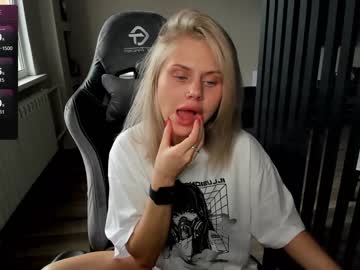 webcam girl feraleyes image #6825347