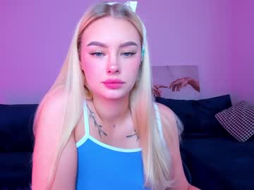webcam girl 8a8y_nura image #1944846