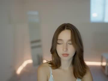 webcam girl silent_chill image #6124202