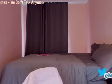 webcam girl hollyextra image #2528211