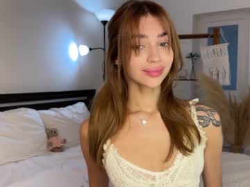 webcam girl cuteelsa_ image #6783440