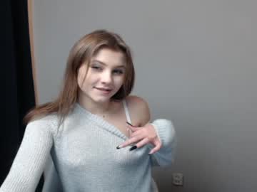 webcam girl relax_nina image #488122