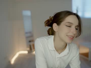 webcam girl silent_chill image #6239485