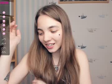 webcam girl shy_media image #4403075
